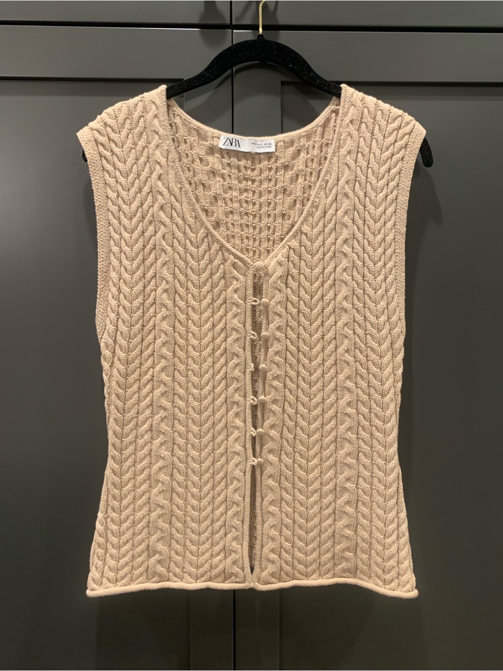 Zara Beige Cable-Knit Sleeveless Vest